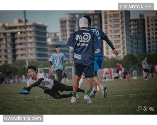 李军独家分享飞盘技巧与心得体会助你成为飞盘高手