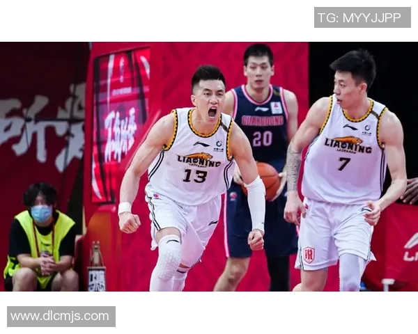 西安篮球队的崛起与发展探讨:团队意识与竞技精神的结合 西安篮球队的崛起与发展探讨:团队意识与竞技精神的结合