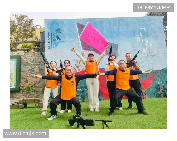 聚焦英雄联盟V5战队的团队协作与默契配合探讨